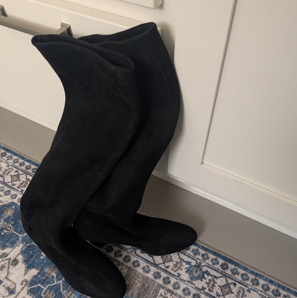 Black Knee Boots